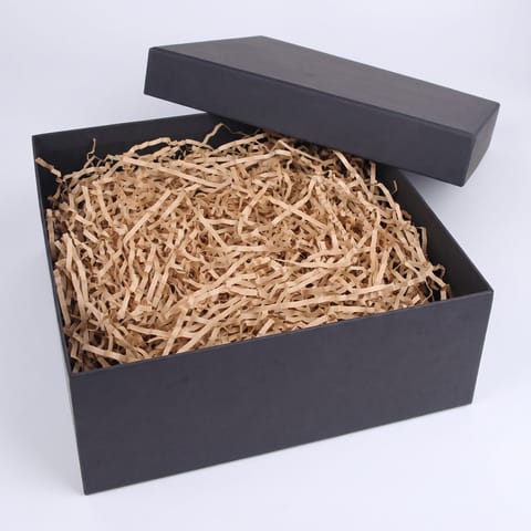 Hediye kutusu 30X30X10 CM